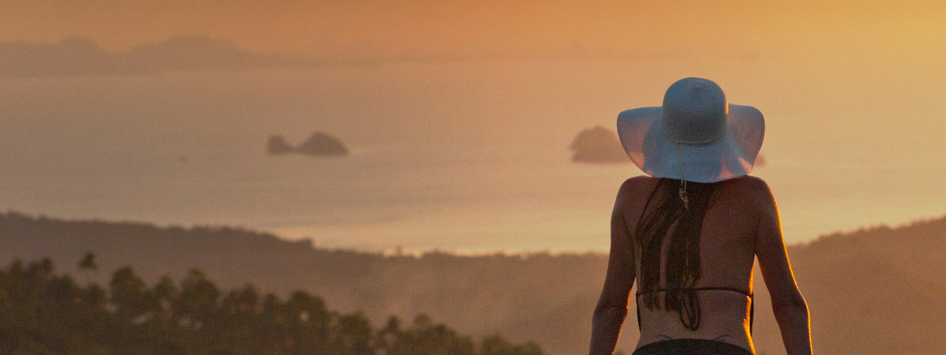 10 of the Safest Caribbean Islands About Banner